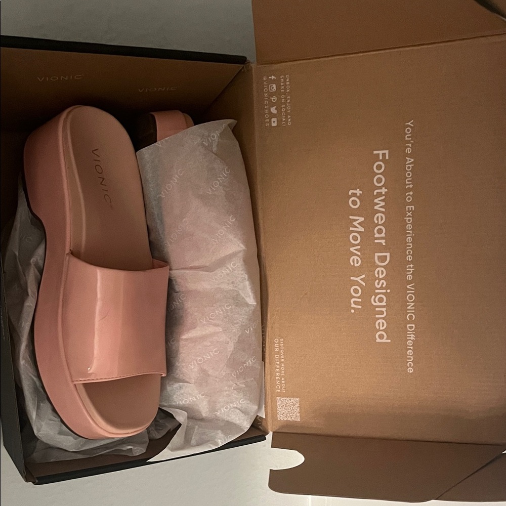 Vionic Blush Pink Platform Slide Sandals
